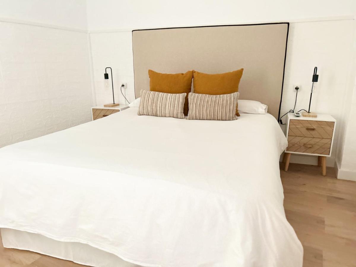 Apartamento Plaza Castilleja de la Cuesta Eksteriør billede
